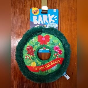 BARK Holiday Wreath Dog Toy NWT